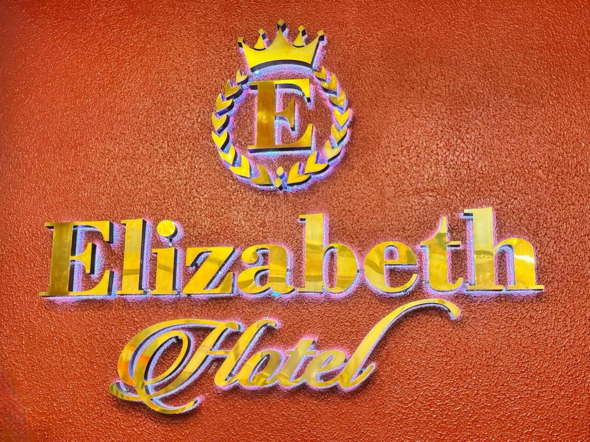 Elizabeth Hotel - Naga Pili  Exteriör bild