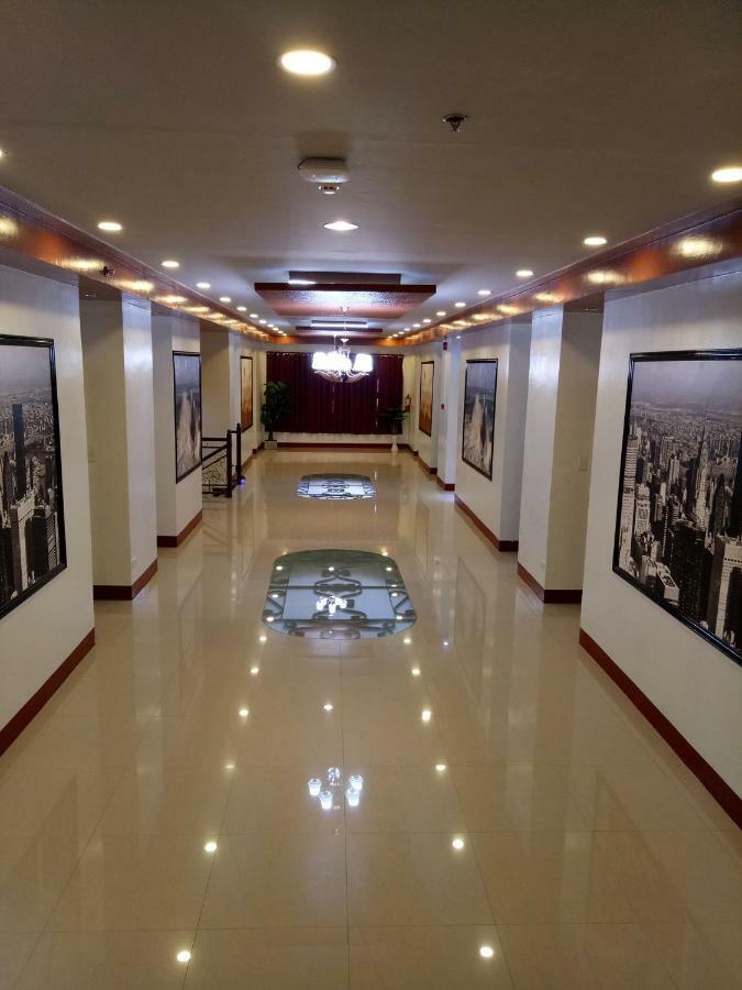 Elizabeth Hotel - Naga Pili  Exteriör bild